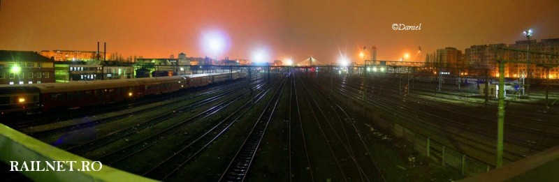 Grupa tehnica in noapte.jpg