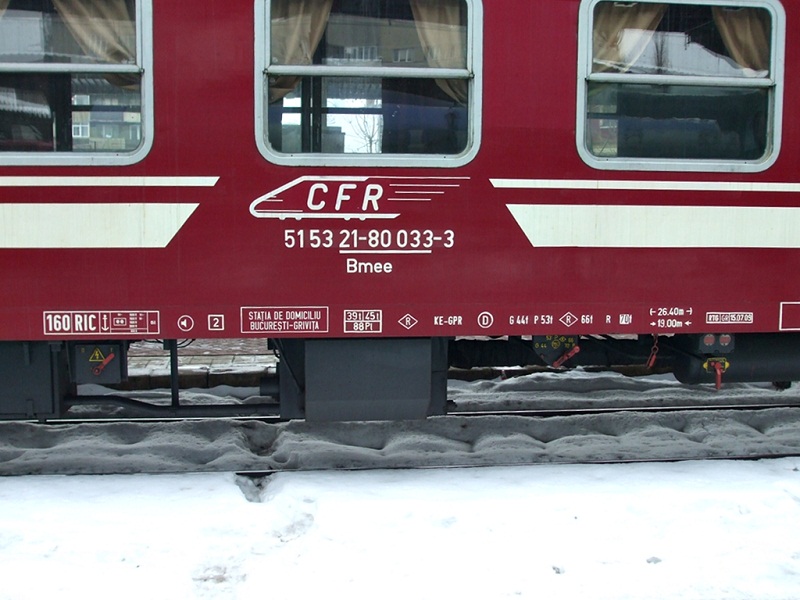 51 53 21-80 033-3, 31.01.2010 (00).jpg