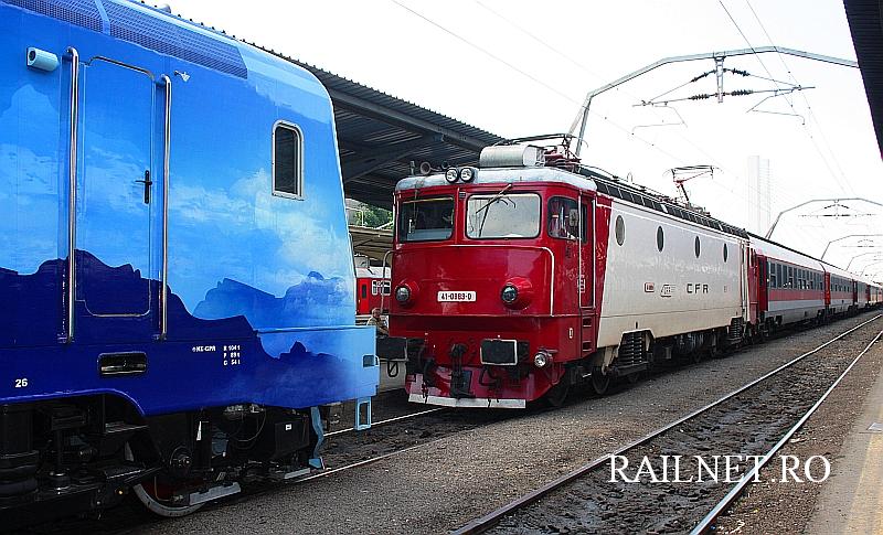 12.41-0889-0 leaving the station to the technical group with the train cars of the A1692 train (Timisoara Nord - Bucuresti Nord).jpg (102.92 KiB) Vizualizat de 23524 ori 12.41-0889-0 leaving the station to the technical group with the train cars of the A1692 train (Timisoara Nord - Bucuresti Nord).jpg