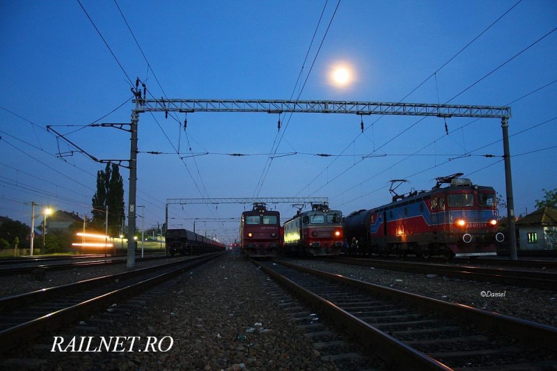 Altul ce alearga-n vant, mananca sine....jpg