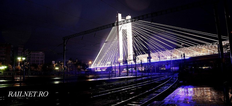 Podul Basarab (Hobanat) peste liniile Garii de Nord.jpg