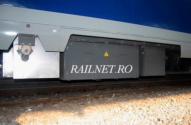 Rezervor retentie grup WC, cutii acumulatori.jpg (52.89 KiB) Vizualizat de 256154 ori Rezervor retentie grup WC, cutii acumulatori.jpg