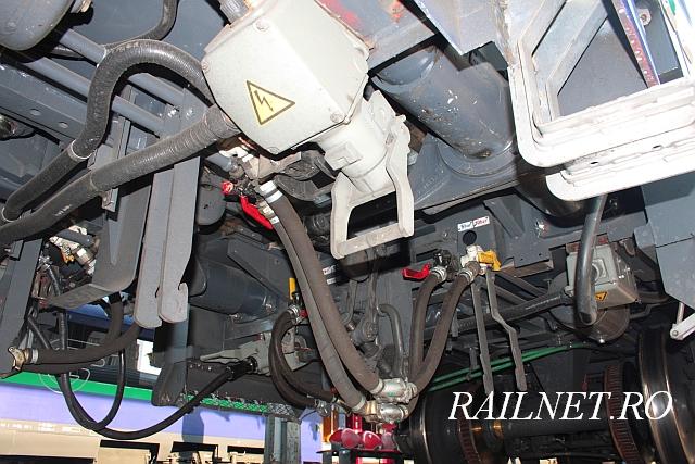 Furtune conducta generala, priza de 1500V si aparat de ciocnire.jpg (75.65 KiB) Vizualizat de 256153 ori Furtune conducta generala, priza de 1500V si aparat de ciocnire.jpg