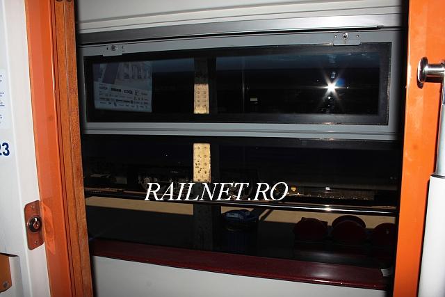 Fereastra hol de serviciu.jpg (48.39 KiB) Vizualizat de 256465 ori Fereastra hol de serviciu.jpg