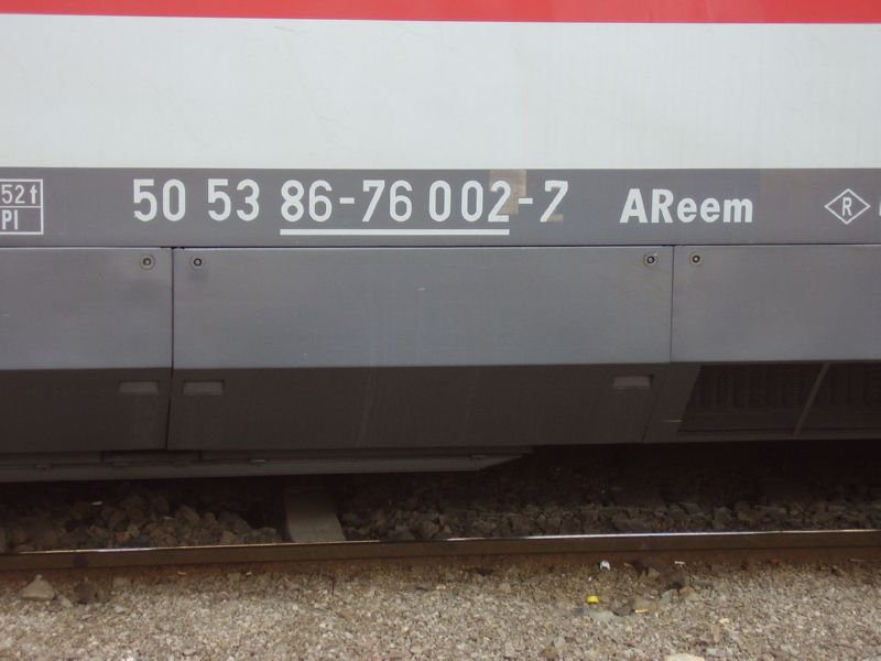 50_53_86_76_002_7_areem_ic583_bucn_003_174.jpg