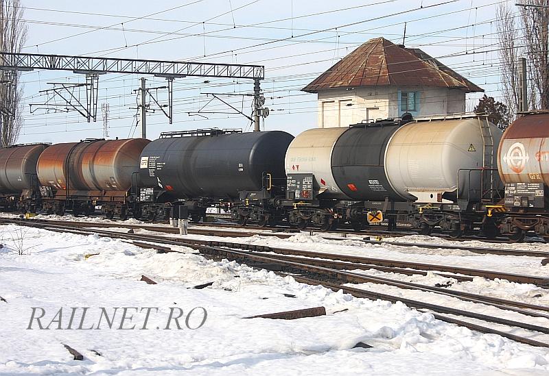 Vagoane tip Zaes ale acestui tren.jpg