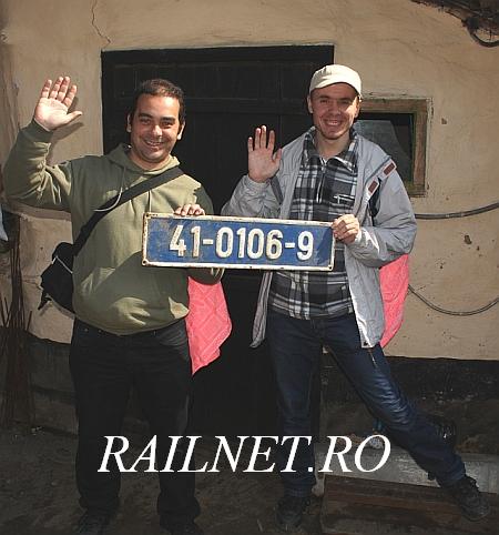 Salutari dintr-o locatie secreta.jpg (48.6 KiB) Vizualizat de 7801 ori Salutari dintr-o locatie secreta.jpg