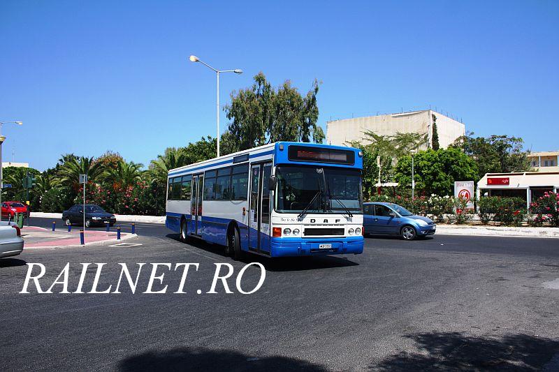 Autobuz DAF al liniei 100.JPG