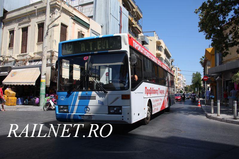 Un alt Mercedes cu AC pe linia 12.JPG