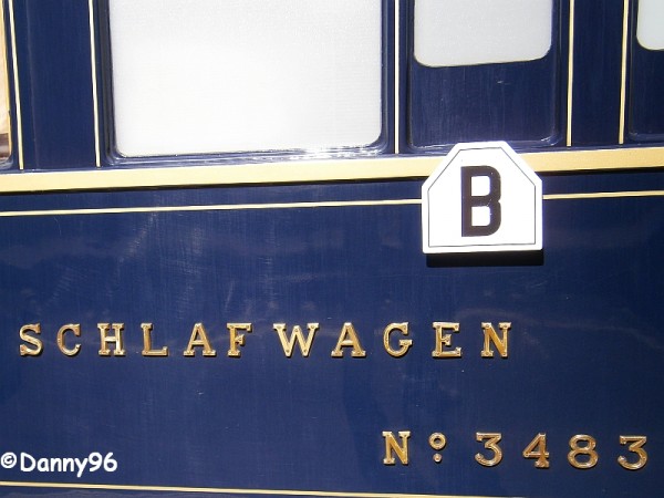 17. Inscriptie schlafwagen.jpg