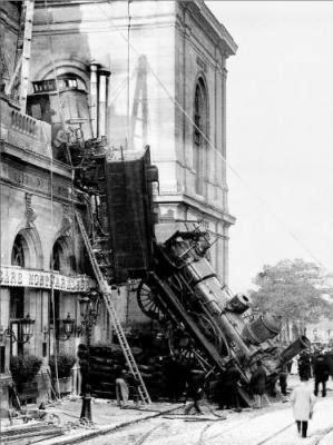 roger-viollet-la-gare-montparnasse.jpg