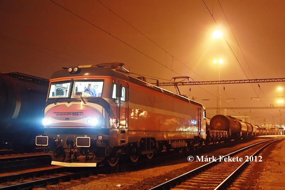 Transmontana 002 a MMV-ului suprinsa recent in statia Budapest-Kelenföld .jpg