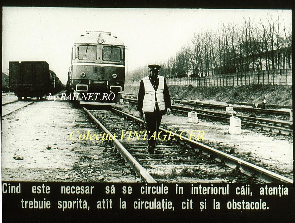 23.When walking inside the railway perimetre is necessary, the attention must increase, both on the traffic and the obstacles.jpg