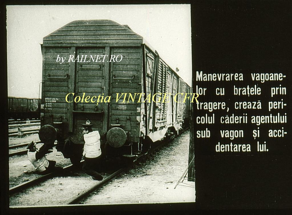 29.Handling the coaches by pulling them with the arms, generates the risk of the agent to fall under the wagon and his injury .jpg (126.21 KiB) Vizualizat de 39841 ori 29.Handling the coaches by pulling them with the arms, generates the risk of the agent to fall under the wagon and his injury .jpg