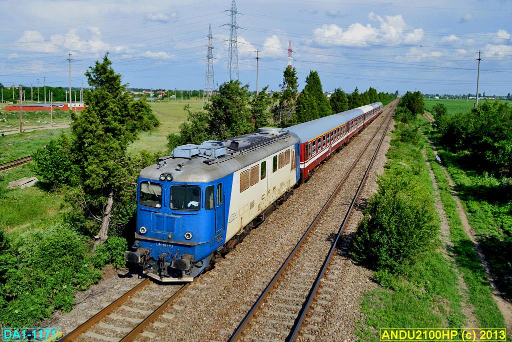 DE LA MARE INALTIME R9105 .jpg (237.06 KiB) Vizualizat de 92214 ori DE LA MARE INALTIME R9105 .jpg