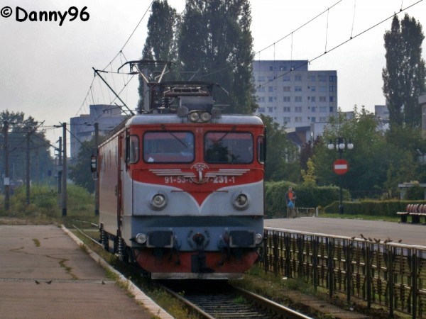91-53-0-477-231-1 a depoului Brasov in statia Brasov.jpg