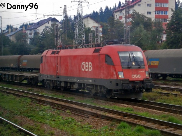 Taurus OBB 1116-026-6 cu un marfar in Predeal.jpg