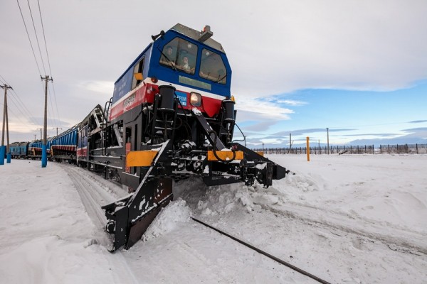 Tren de zapada SM2 al Gazprom in Rusia.jpg