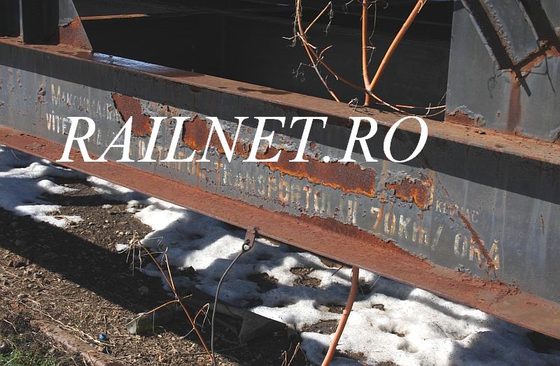 Remorcat, acest tren circula cu maximum 70kmh.jpg