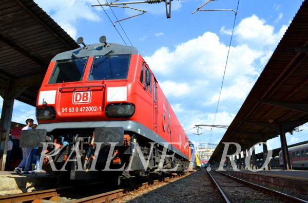 Celebra clasa 92 fabricata special pentru Canalul Manecii ajunsa Clasa 47 la DB in Romania.JPG (589.61 KiB) Vizualizat de 27832 ori Celebra clasa 92 fabricata special pentru Canalul Manecii ajunsa Clasa 47 la DB in Romania.JPG