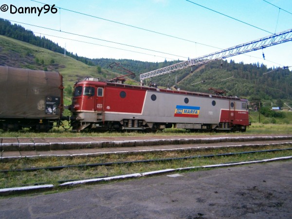 91 53 0 474 038-3.jpg