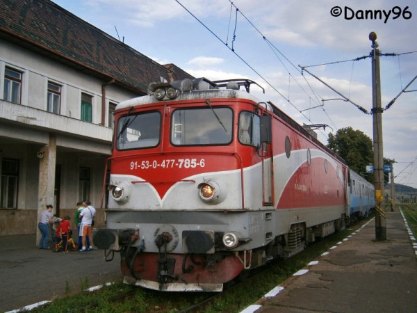 91 53 0 477-785-6 a depoului Brasov cu R4513 in Miercurea Ciuc.jpg