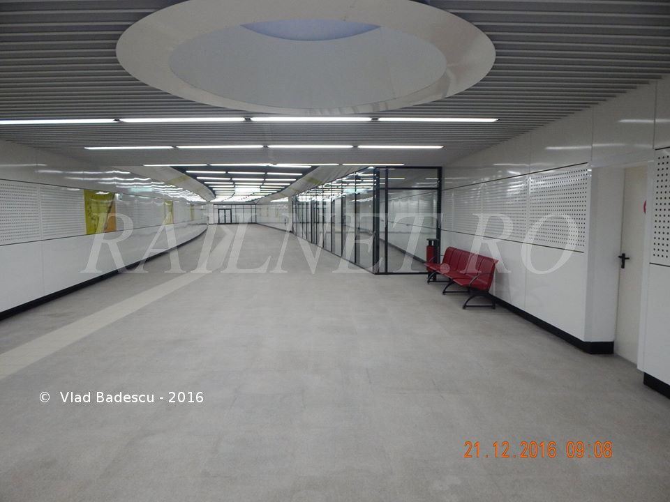 Luminatoarele din zona pasajului.jpg (103.05 KiB) Vizualizat de 6032 ori Luminatoarele din zona pasajului.jpg