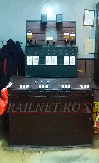 Aparat de manevra cu campuri electrice.jpg (92.04 KiB) Vizualizat de 28063 ori Aparat de manevra cu campuri electrice.jpg