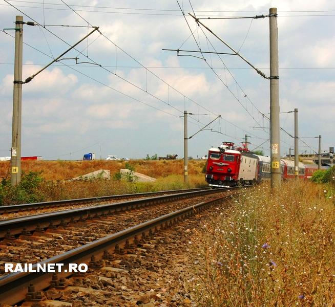 Subtraversare pasaj Dragomiresti pe M900 (septembrie 2010).jpg