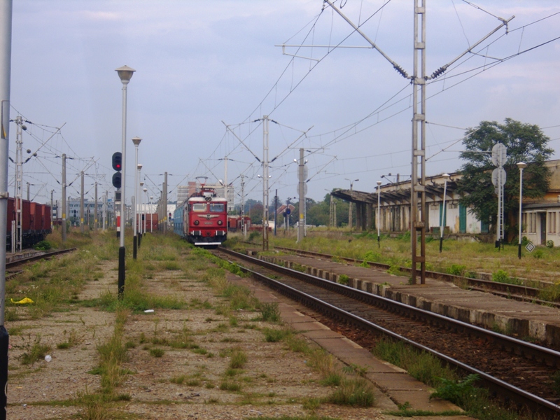 060-EA1-106.JPG