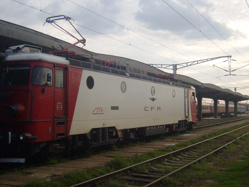 SS100683.JPG