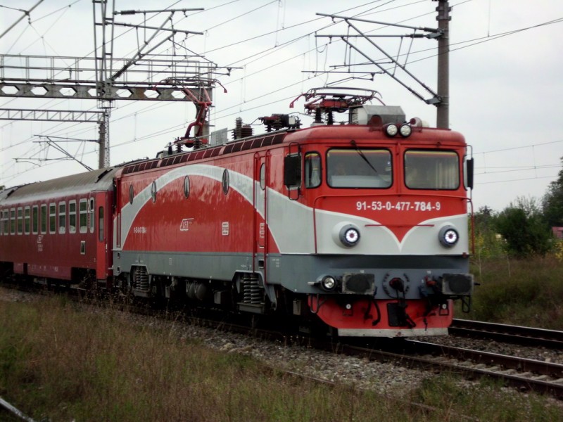 91-530-477-784-9 repartiza la A 1661 Bucuresti Nord - Iasi via Ploiesti Sud, 02.10.2010.jpg