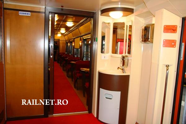 Intrarea in salon.jpg (45.61 KiB) Vizualizat de 4955 ori Intrarea in salon.jpg