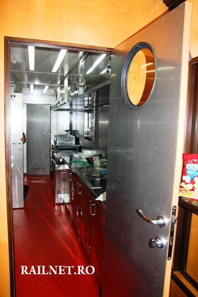Intrarea in bucataria vagonului.jpg (47.15 KiB) Vizualizat de 4444 ori Intrarea in bucataria vagonului.jpg