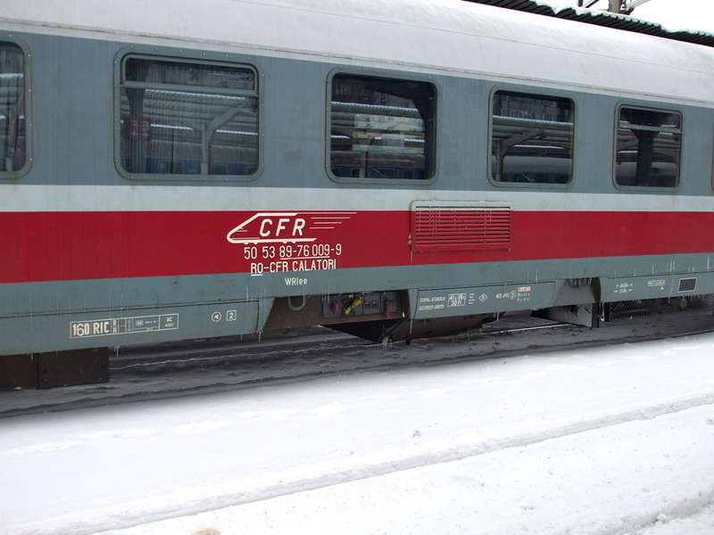 50 53 89-76 009-9, Bucuresti Nord, 08.02.2010 (00).jpg
