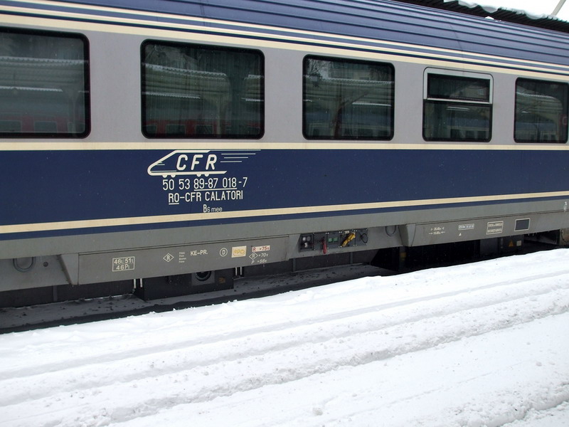 50 53 89-87 018-7, Buc. Nord, 08.02.2010 (00).jpg