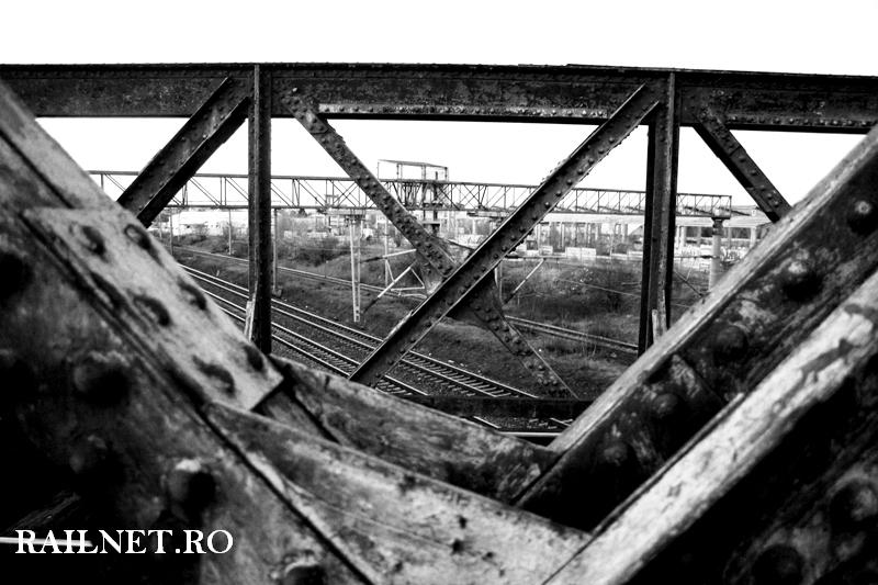 Structuri III.jpg
