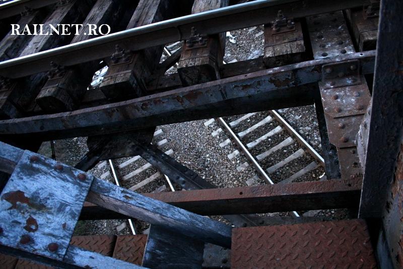 Structuri V.jpg