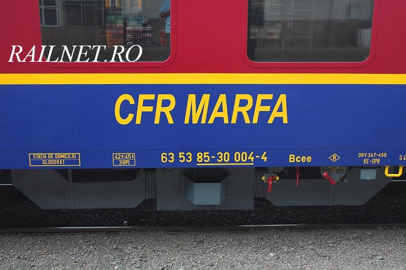 Vagonul cu seria 85-30 004-4 al CFR Marfa.jpg