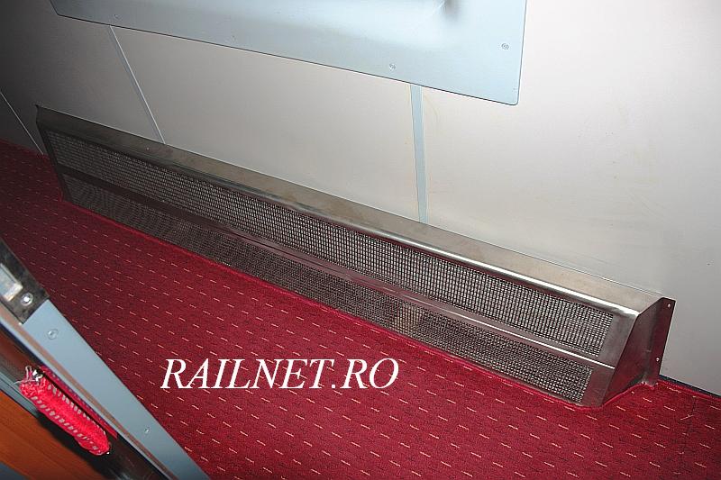 Grila ventilatie pe culoar.jpg (86.98 KiB) Vizualizat de 8470 ori Grila ventilatie pe culoar.jpg