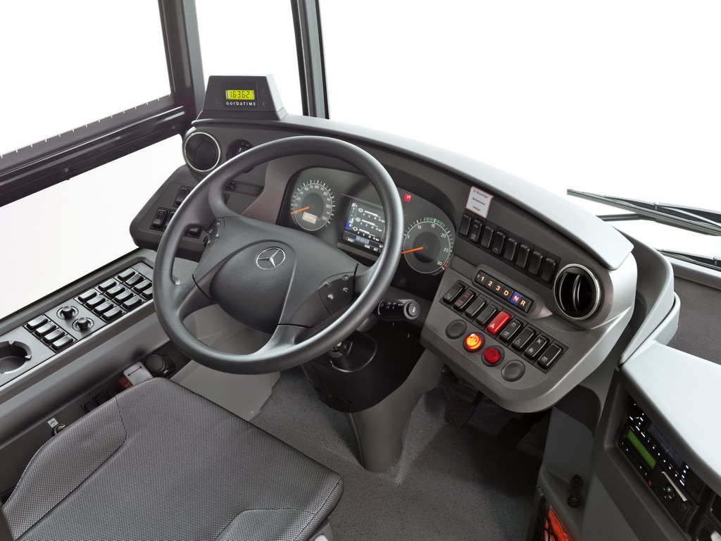 Mercedes-Benz Citaro Euro VI, interior.jpg