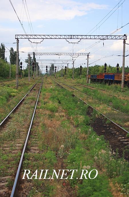 Ne aproiem de semnalele de iesire ale statiei.jpg (87.55 KiB) Vizualizat de 9782 ori Ne aproiem de semnalele de iesire ale statiei.jpg