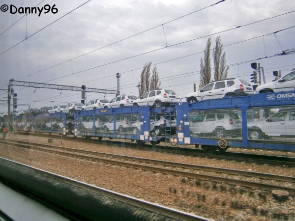 12.Tren cu dacii in apropiere de Bucuresti.jpg