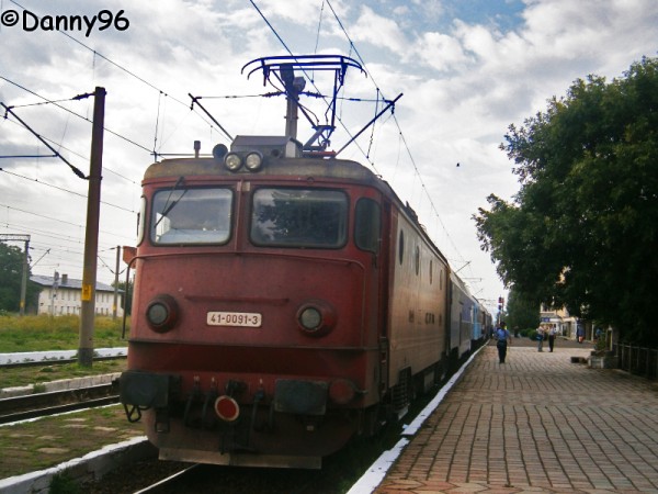 41-0091-3 a depoului Galati in Adjud.jpg