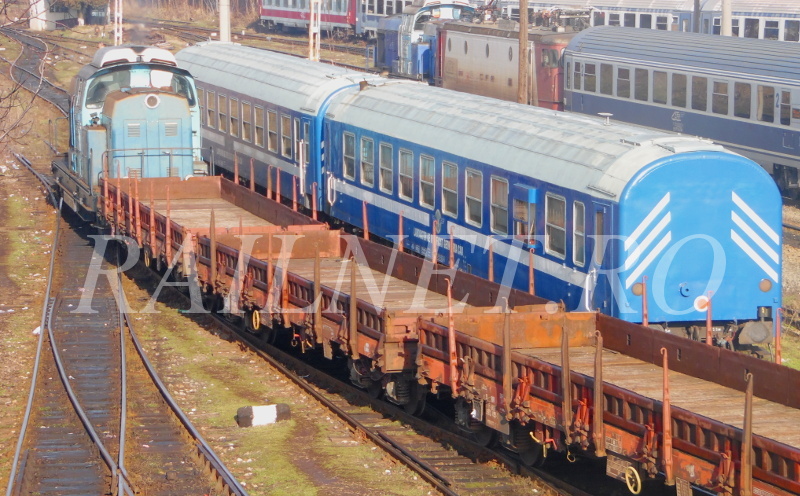 Trenul se misca incet printre macazurile stranse.JPG (246.6 KiB) Vizualizat de 17600 ori Trenul se misca incet printre macazurile stranse.JPG