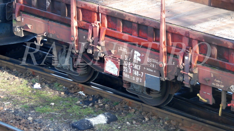 Boghiu Y25 al unui vagon Remms.JPG (194.09 KiB) Vizualizat de 17600 ori Boghiu Y25 al unui vagon Remms.JPG