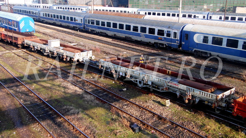 Cele doua vagoane Lns de transbordare.JPG (212.92 KiB) Vizualizat de 17600 ori Cele doua vagoane Lns de transbordare.JPG