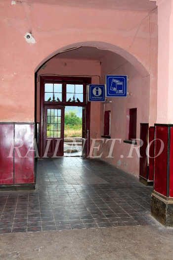 Culoar in sala pasilor pierduti.jpg