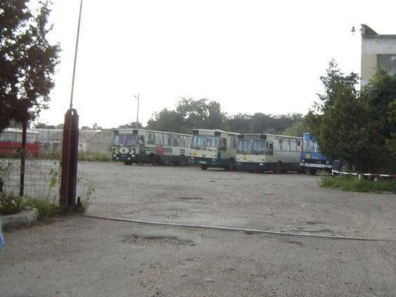 Garajul fostei SC Urbantrans SA Barlad, apoi a SC Unistil Srl Barlad (intre octombrie 2005- mai 2016)- Strada Tecuciului, nr. 6.jpg