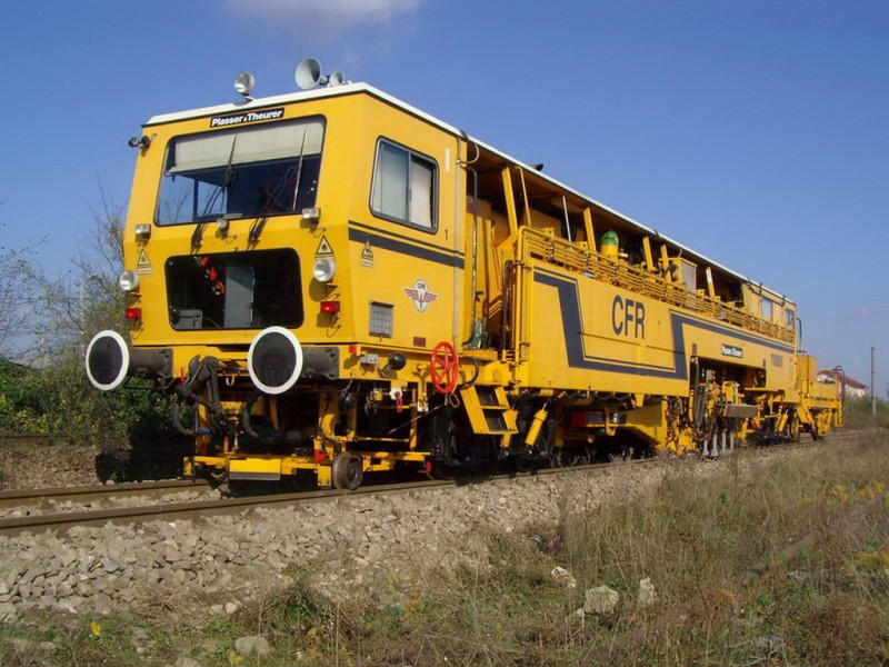Plasser & Theurer 09-32 CSM (00).jpg